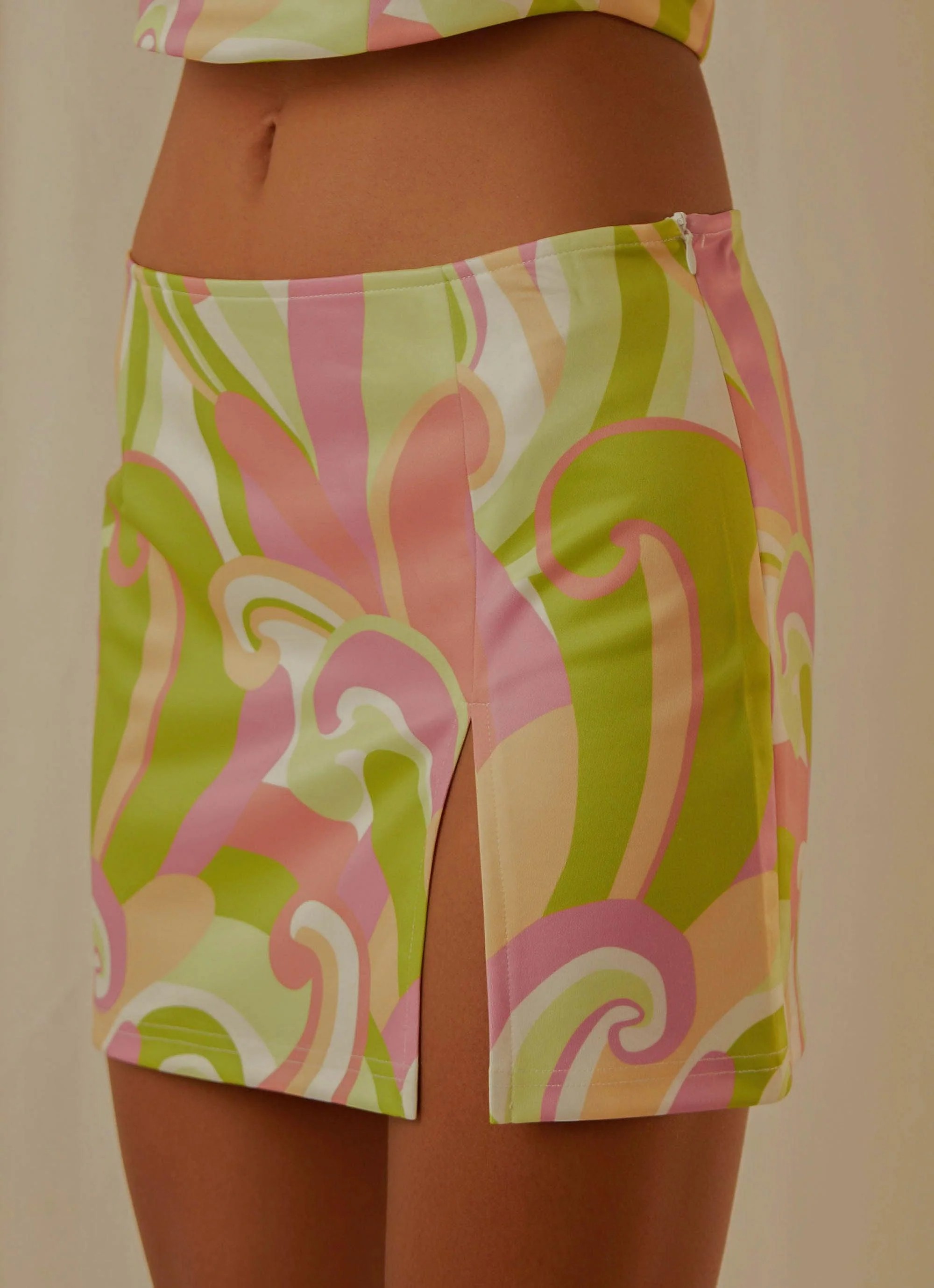 Euphoria Low Rise Mini Skirt - Retro Swirl - Image 5