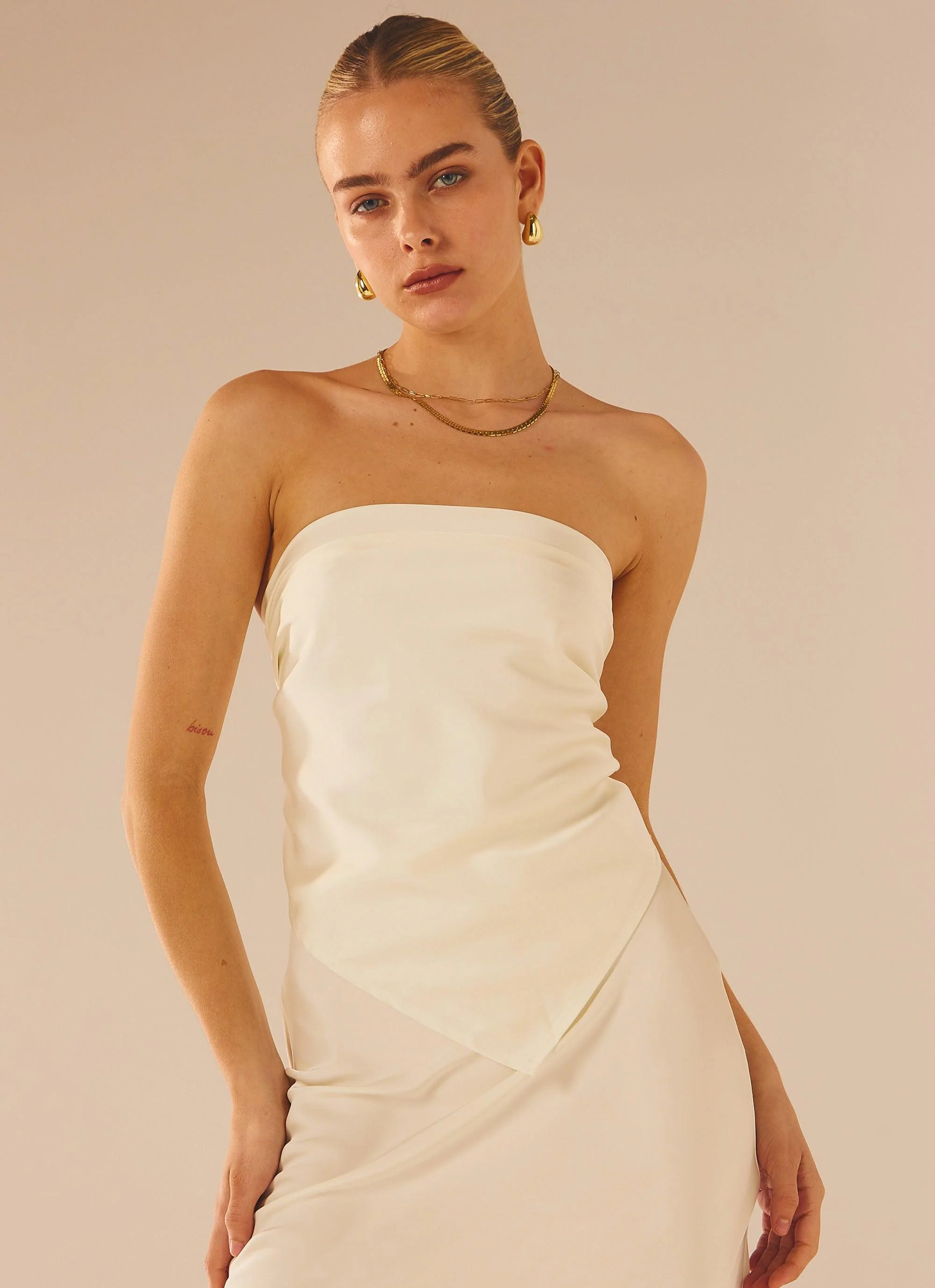 Mixed Signals Satin Scarf Top - Pearl - Image 6