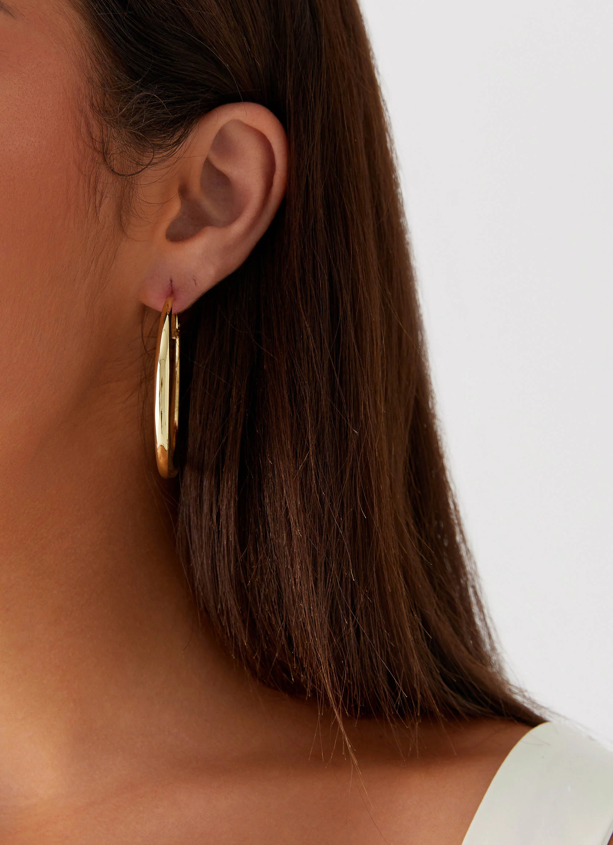 Mutual Feelings Earrings - Gold - Image 3