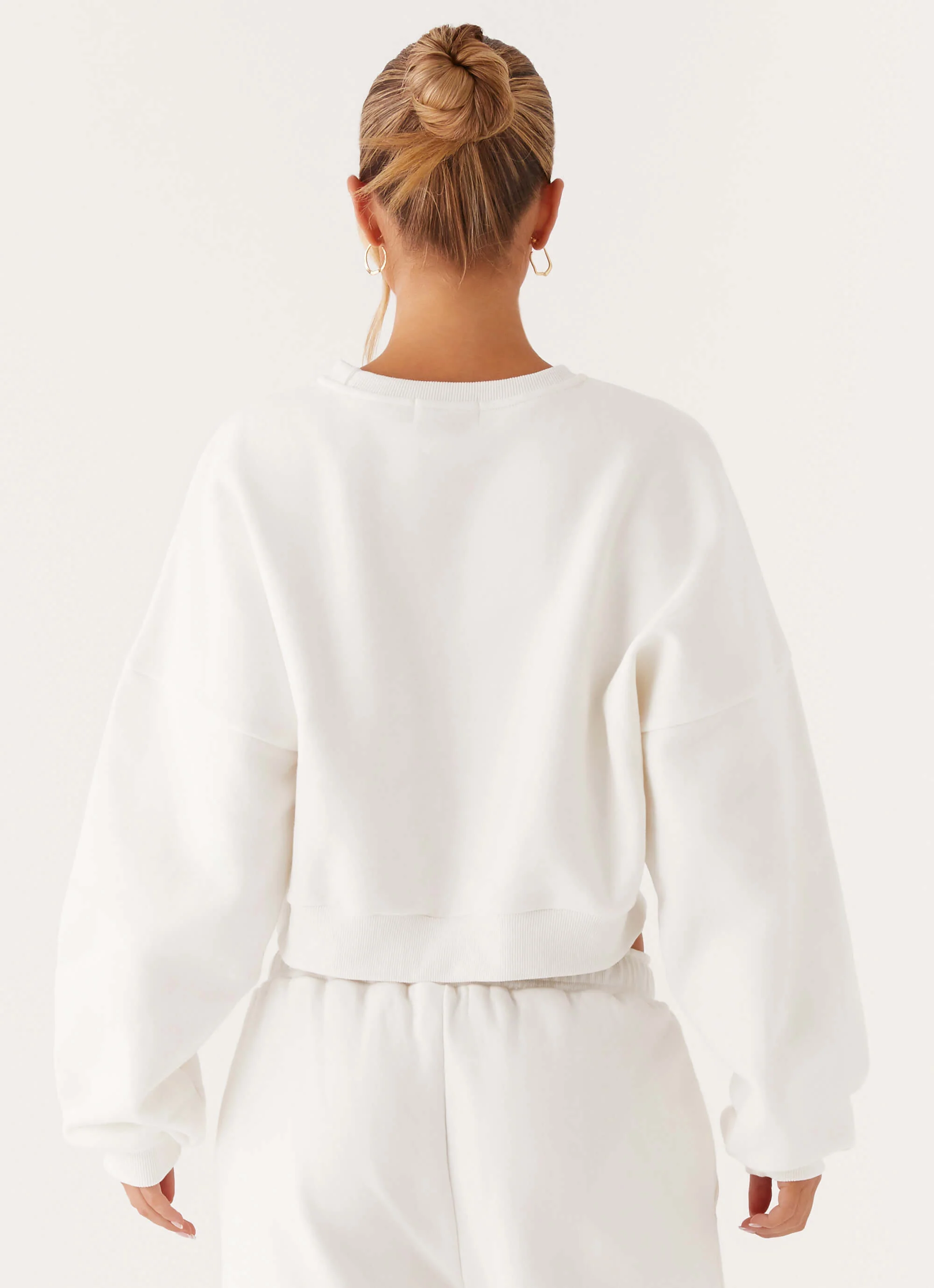 Signature Cropped Sweatshirt - Ivory - Image 5