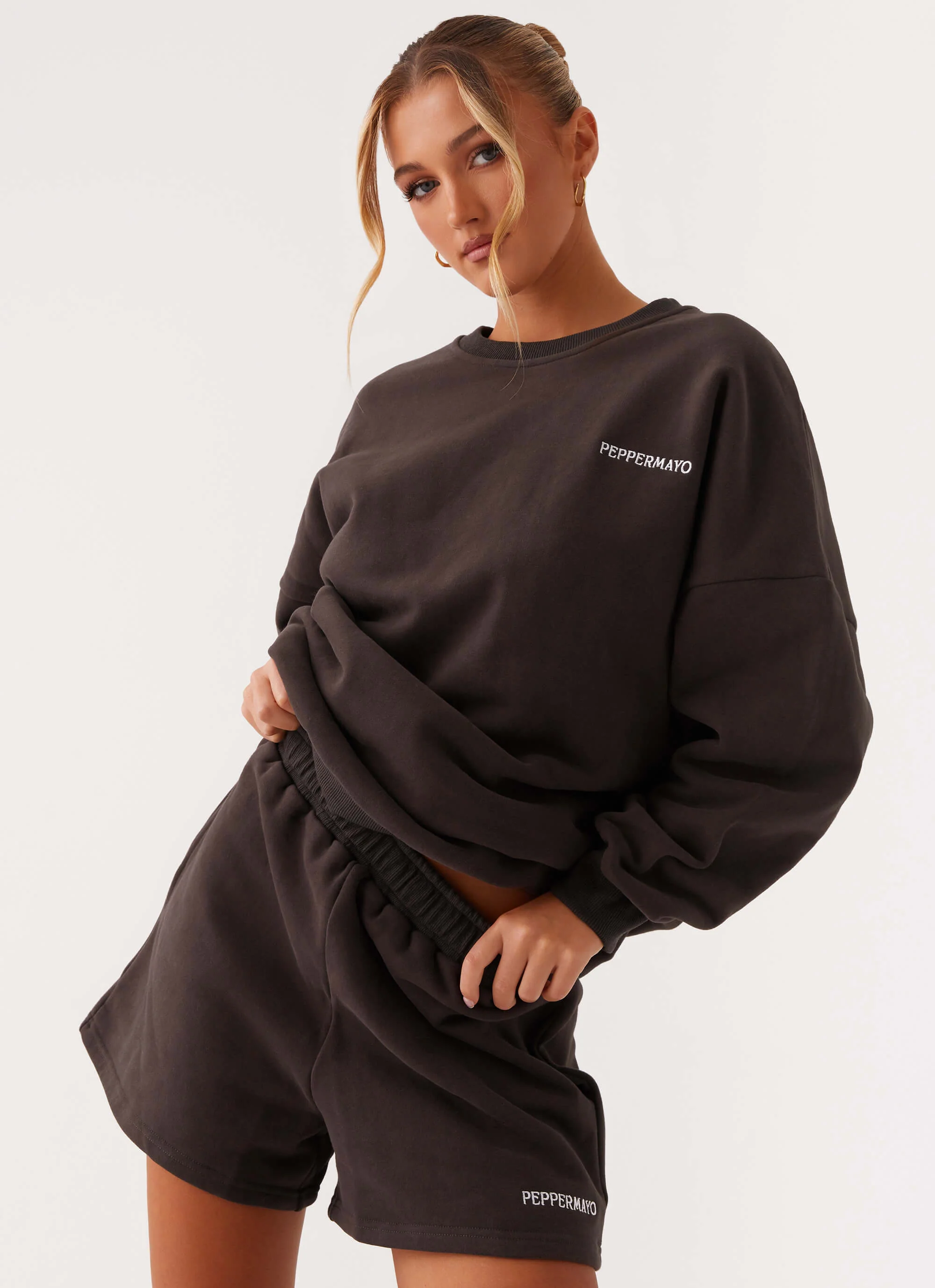 Signature Oversized Sweatshirt - Charcoal - Image 6