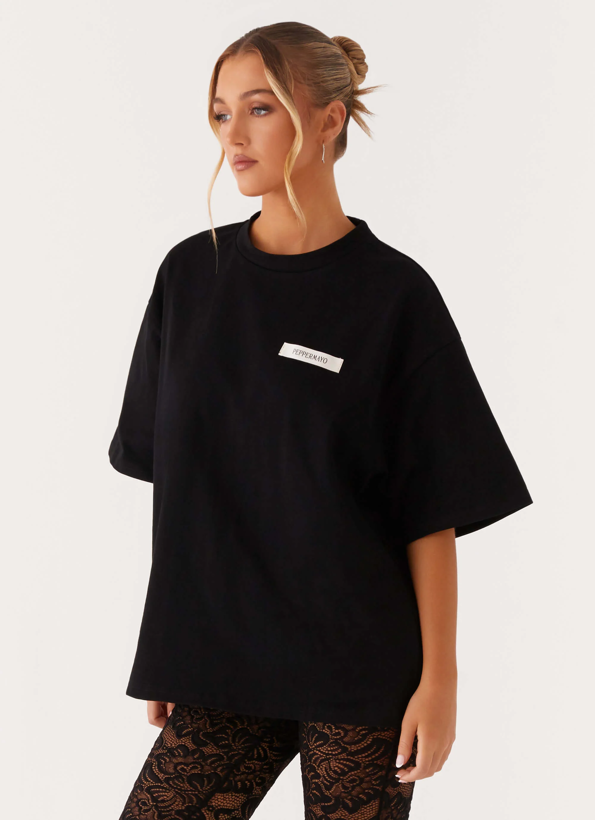 Signature Oversized Tee - Black - Image 4
