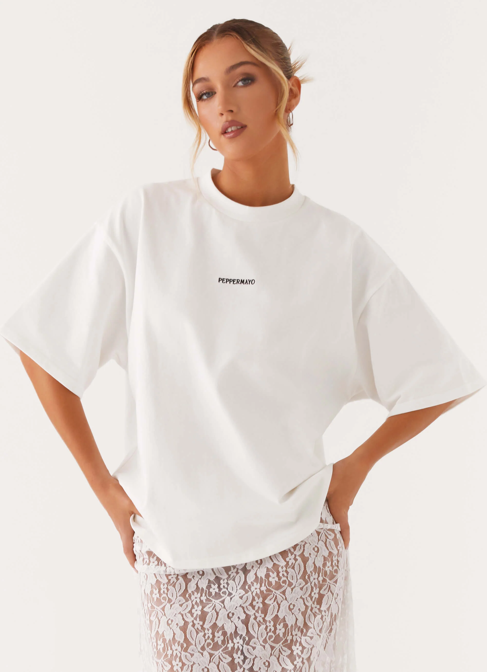 Signature Oversized Tee - White - Image 3