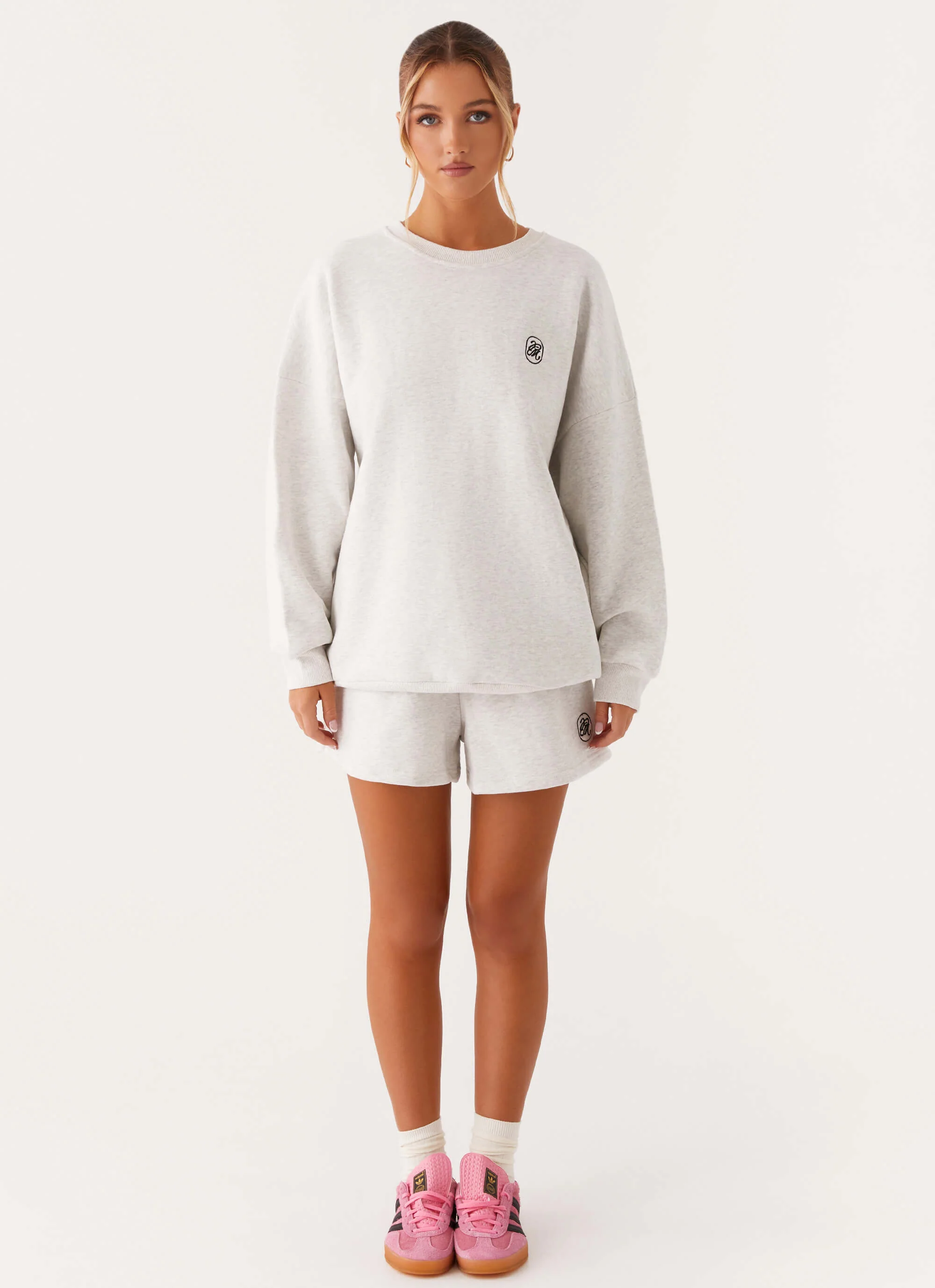 Signature Sweatshorts - Grey - Image 3