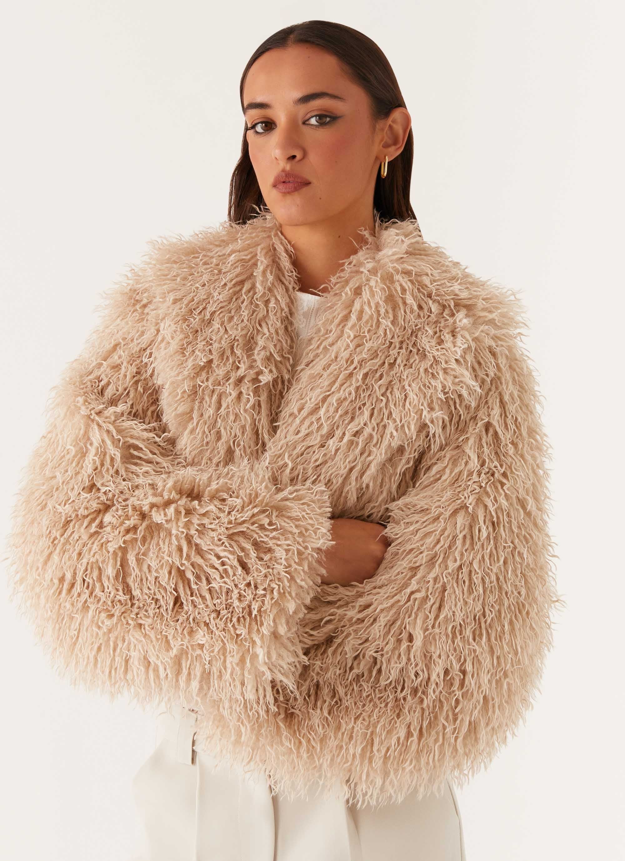 Virginia Cropped Faux Fur Jacket - Taupe - Image 7